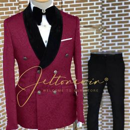 Men's Suits Blazers Burgundy Jacquard Men Suit Slim Fit Double Breasted Wedding For Formal Prom Tuxedo 2 Pieces Blazer Pant Sets 230909