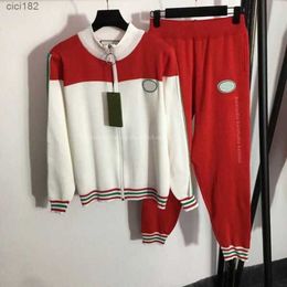 Autumn Winter Design Contrast Color Panel Embroidery Colorful Label Knitting Women's Trendy and Slim Sporty Style Two Piece Set 3KOTA