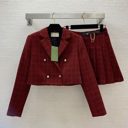 Two Piece Dress 2023 Autumn Red Plaid Two Piece Dress Sets Long Sleeve Notched-Lapel Blazers Top Chains Pleated Short Skirt Suits Set Two Piece Suits B3S081807