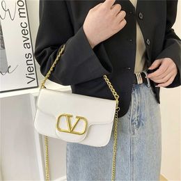 Fashionable and Elegant Women's 2023 New Fresh Sweet Cute Age Reducing Small Square Chain Strap Shoulder 90% Off Store sales