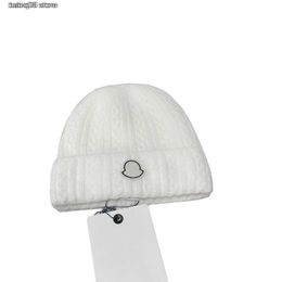 Beanie/Skull Caps Designer fashion knit beanie hat men and women new autumn winter warm fashion matching lovers hot style T230910