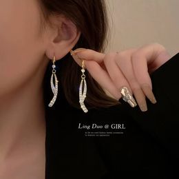fishing lineCharm 18K Gold Plated Earring Ear Stud Cuff Luxury Brand Designers Letter Geometric Exaggerate Classic Wedding Party Jewerlry Retro Style abstract