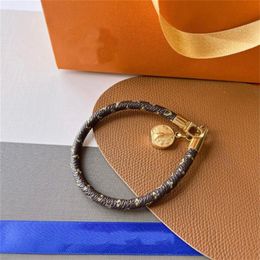 Designer Jewelry Bangle Stainless steel Bracelets Mens Womens Bracelet Faux Leather 18K Gold Plated 12 styles196k