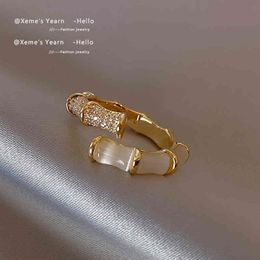 2022 Design Opals Bamboo Shape Gold Adjustable Open Rings Korean Fashion Jewellery Party Luxury Accessory for Woman Girls Gift229T