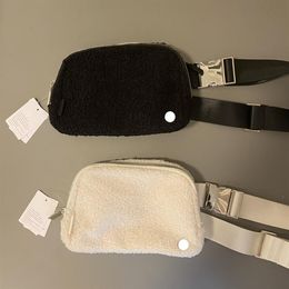 LL Fuzzy Belt Bags Outdoor Women Men Plush Waist Bag Gym Elastic Adjustable Strap Zipper Fanny pack286m