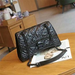 Popular bags for sale Fashion Pleated Wrinkle Hourglass Version Versatile Chain Women's Sensible Wind Commuting Tide Hot