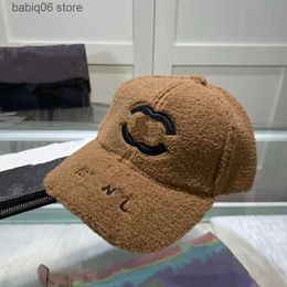 Ball Caps Fashion Designer Brand Baseball Hat Men's and Women's Winter New Duck Tongue Hat Classic Embroidery Letter Sunshade Hat T230910