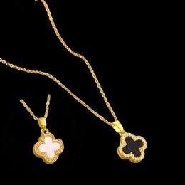Designer Brand Gold Van-clef Plated Necklaces Two-sided Four-leaf Necklace Fashional Pendant Wedding Party Jewellery No Box