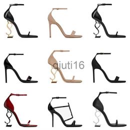 Dress Shoes New Fashion Women Sandals Luxury Designer High Heel Shoes Sexy Letter Banquet Shoes Leather Rubber Slotted Buckle Shallow Mouth Thin Pointed Round Head 3