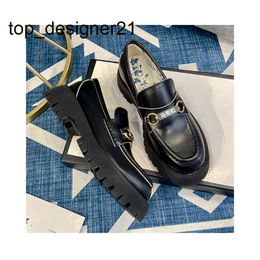2023 New top fashion platform designer shoes triple black velvet white oversized womens casual party dress calfskin shoes