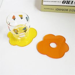 Table Mats Cute Ins Simple Flower Heat Insulation Mat Transparent Acrylic Shooting Props Decoration