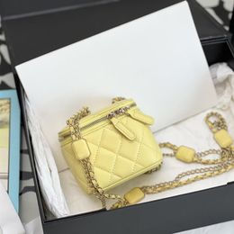 10A Mirror quality Luxury Designer Vanity Case Women Small Lambskin Cosmetic Bags Mini Lipstic Case With Box C142211C