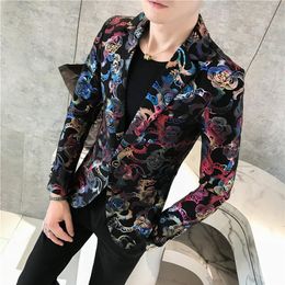 2020 Male Suit Blazer Flower Gold Print Party Wedding Festival Stylish Blazers For Men Stage Costumes Singers Slim Fit Jacket283Z