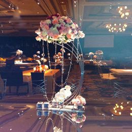 Gold Flower Stand 82CM Tall Metal Road Lead Wedding Centrepiece Flowers Rack For Event Party Home Decoration ZZ