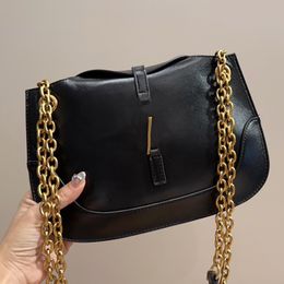 Chain Underarm Shoulder Bag Designer Bag High Quality Handbags Metal Hardware Letter Hasp Fashion Crossbody Purse Flap Cell Phone Pocket Leather Wallets Black