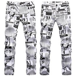 Mens High Quality Street Fashion Prints Jeans Slim-fit Stretch Denim Pants Newspaper Painting Party Jeans Cool Casual Jean257h