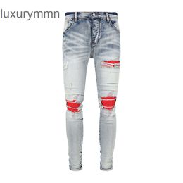 Denim Amiryes Jeans Designer Pants Man Mens Jean JB Men's Light Blue Red Leather Split Hole Patch Elastic Tight Feet 8OOD