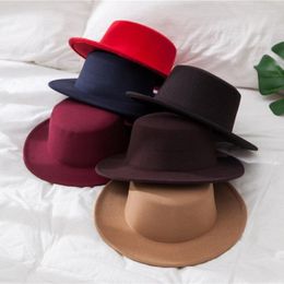 Berets Classic Solid Colour Felt Fedoras For Women Men Artificial Wool Blend Jazz Cap Wide Brim Simple Flat Top Hat