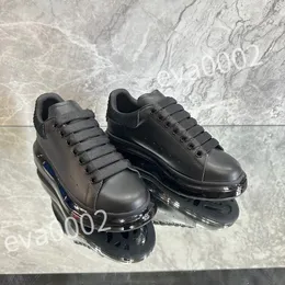 2023 Hot Designer Trainer Sneakers Casual Shoes Black White Men Women Platform Fashion Low Tops Shoe Leather Rubber Walking Outdoor 35-46 xsd221122