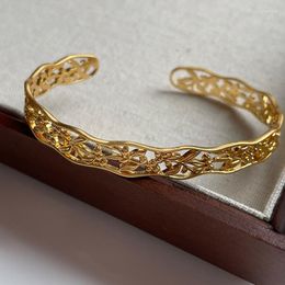 Bangle Retro Gold Pattern Hollow Bracelet Opening Adjustable All-Match Jewellery