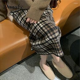 Skirts Vintage Plaid Woolen Long Pencil Skirt Women Elegant Office Lady High Waist Straight Autumn Korean Style Loose Midi