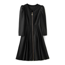 2023 Summer Black Solid Color Dress 3/4 Sleeve Round Neck Knee-Length Casual Dresses S3S08W09080602