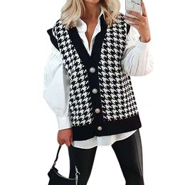 Spring And Autumn Sleeveless Sweater Vest Houndstooth Womens Knitted Coat