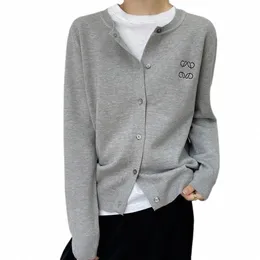 Designer kvinnors tröjor loewees tröja stickad sweatshirt crew hals långvarig cardigan hoodie brev broderi kläder casual höst