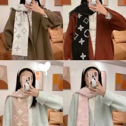 Scarves Designer High Edition Autumn/Winter Solid Pink Wool Scarf Women's Dry Rose Pink Shawl Long Reversible Versatile Neck SZNL