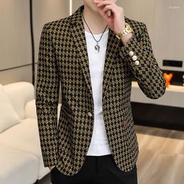 Men's Suits 2023 Autumn And Winter Fashion Handsome Trend Business Men Young Slim Checkered Small Suit Single West Coat
