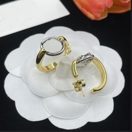 Women Hoops Earring Fashion Womens Circle Simple Men Earring Couple Jewellery Luxurys Designer Earrings Letter V Stud Earring Internet Celebrity Style HLVE3 --321