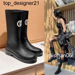 New 2023 Designer Boots Women Heel Thick Sole Ankle Boots Winter fashion Brand Rubber Boots Woman Shoes