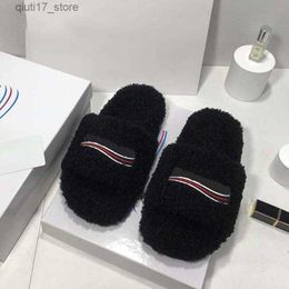 Slippers Slipper Bags Designer Women Sandals for Women shoes Moccasins Plush Cotton Fabric Spring and Autumn Family Essential Slippers Q230912