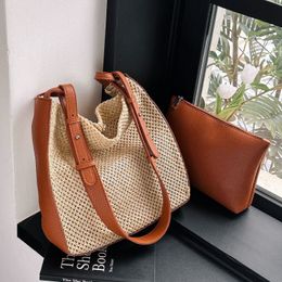 Cosmetic Bags Cases Ladies Fashion Summer Woven Handmade Crossbody Bag Large Capacity Women Beach Holiday Shopping Shoulder Handbag For 230912