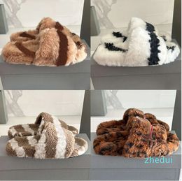 Designer Women Wool Sandals Winter Slippers Luxury Fur Slides Autumn Winter Teddy Fuzzy Slipper With Box Bags