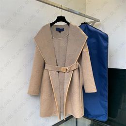 Capispalla da donna Parka Giacca moda Elementi psichici Cappotto Donna Casual Abbigliamento donna 15 stili2777