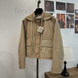 Erkek Ceketler Tasarımcısı 23 Sonbahar Yeni Loe Style Moda Çok yönlü Batı İnce Cep Kontrast Keten Trençkot Eizj