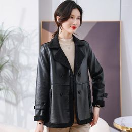 Women's Leather Faux Biker Jacket For Women Fur Trimmed Collar Vintage Moto Coat Warm Winter Outerwear