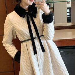 Women's Trench Coats Plush Dress 2023 Autumn Winter Rhombus Quilted French Style Retro Waist-Controlled Mid-Length Elegant For Women Fashion