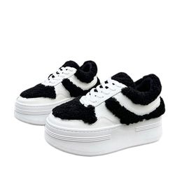 Ladies Block sneakers Advanced Upper plush shoes unique Design Wool cow leather Thick soles Casual Shoes Breathable interior non slip rubber outsole women shoes