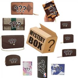 Mystery Random Wallets Boxes Lucky Coin Purses Box Lucky Surprise Favors for Adults High Quality Card Holder Birthday Gift302z