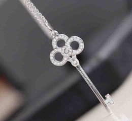2023 Luxury quality flower shape charm pendant necklace with hollow design and sparkly diamond have box stamp PS4462A