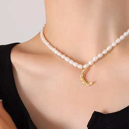 Natural Freshwater Pearl Clavicle Chain Beads Necklace Stainless Steel Gold Moon Pendant Choker Necklaces Women Gift Jewellery