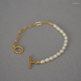 Link Bracelets Elegant Women's Bracelet With Delicate Freshwater Rice-shaped Pearls Golden Paperclip Chain Simple And Stylish OT Buckle