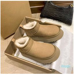 Women Short Plush Warm Snow Boots Flats Casual Shoes Suede Fur Chelsea Ankle Boots Platform Ladies Shoes Botas Mujer