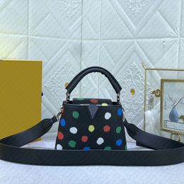 Women Tote Bags Designer Crossbody Bags Colourful Printing Tote Handbags Wave Point Handbag Fashion Shoulder Bags High Quality Clutch Bags Zipper Inner Pocket Purse