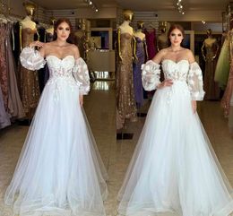 Plus Size A-Line Wedding Dresses Lace Applique Long Sleeves Sweetheart Floor Length Tiered Tulle Garden Bridal Gowns Vestido De Noiva Custom Made