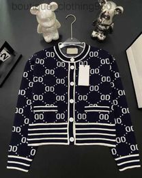 Luxury designer Womens Sweater Cardigan Hoodies Female Sweatshirt Casual Designers Sweaters High Street Elements Sweaters 7 Style Ladies Hoodie Size S-L