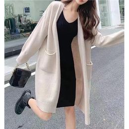 Women's Knits Women Solid Colour Loose Warm Knit Sweater Cardigan Pocket Ladies Autumn Winter V Neck Knitted Coat Female Elegant Casual Tops