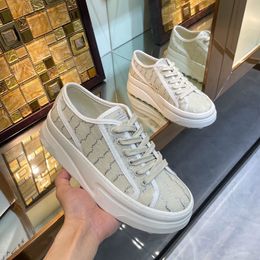 Designer Tennis 1977 Shoe Running shoes Casual Shoes Women men Letter Sneaker Beige Ebony Canvas Shoe Luxury Fabric Trims Shoes Thick soled shoes 04